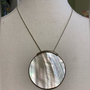 🐚🌊Mermaid Princess Iridescent Shell Pendant Necklace 🌊🐚